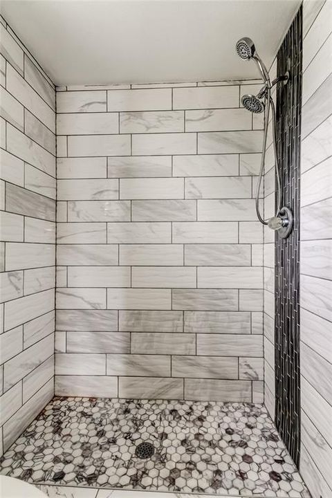 En Venta: $369,700 (3 camas, 2 baños, 1274 Pies cuadrados)