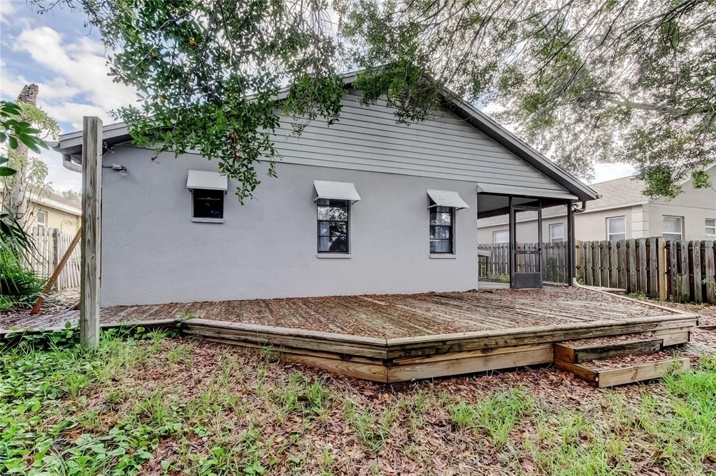 En Venta: $369,700 (3 camas, 2 baños, 1274 Pies cuadrados)