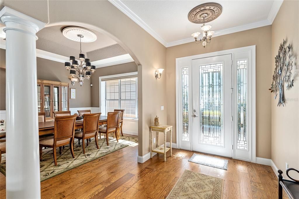 En Venta: $430,000 (4 camas, 3 baños, 2297 Pies cuadrados)