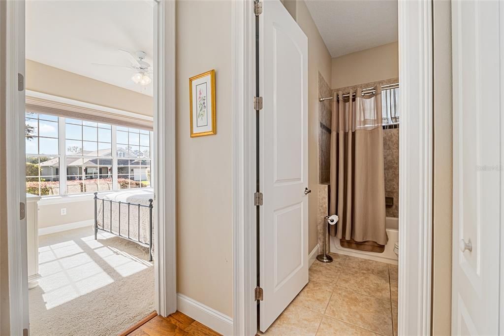 En Venta: $430,000 (4 camas, 3 baños, 2297 Pies cuadrados)