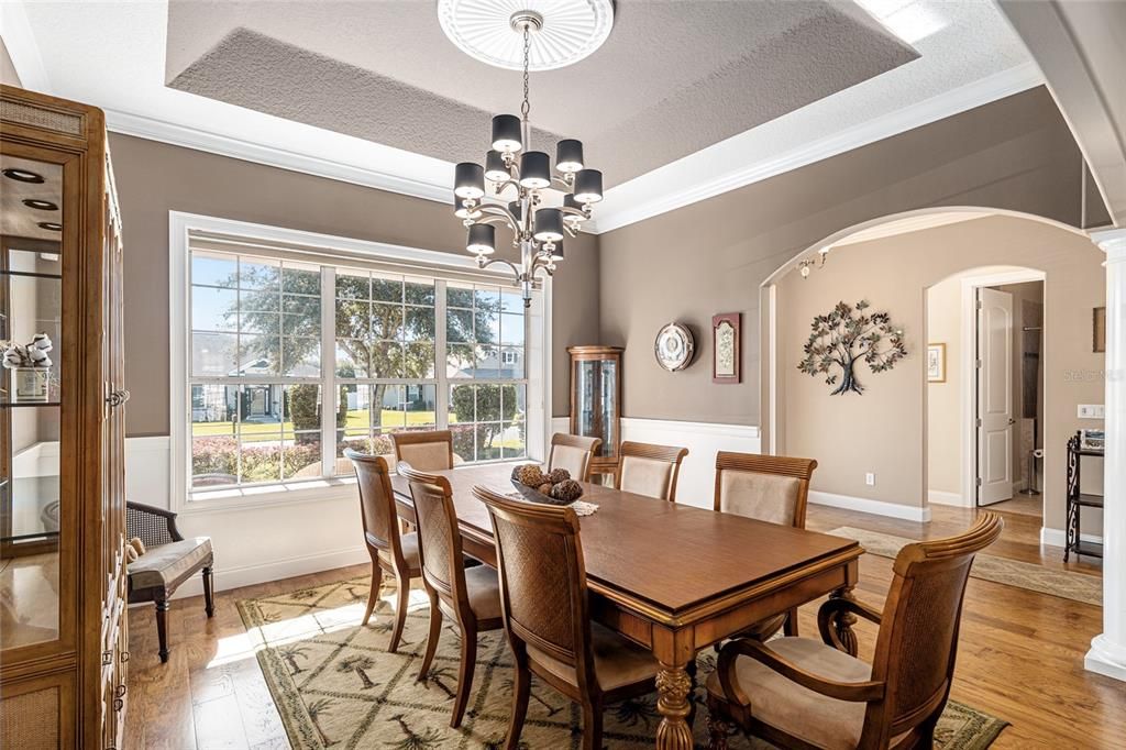 En Venta: $430,000 (4 camas, 3 baños, 2297 Pies cuadrados)