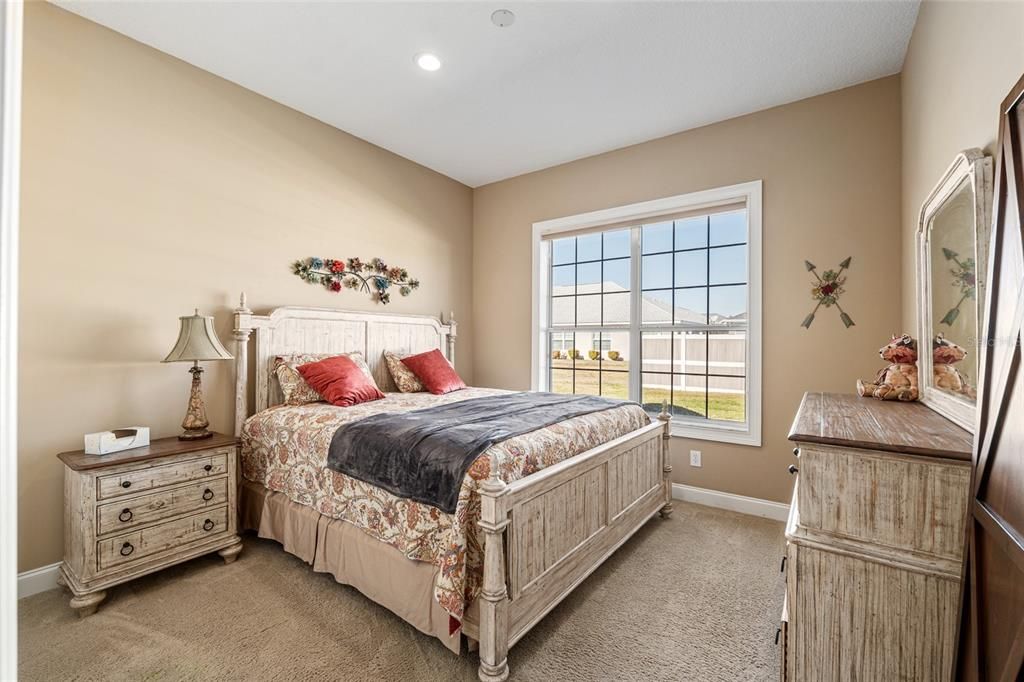 En Venta: $430,000 (4 camas, 3 baños, 2297 Pies cuadrados)