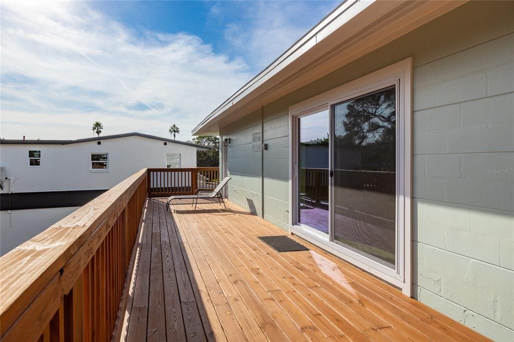 En Venta: $650,000 (3 camas, 2 baños, 1250 Pies cuadrados)