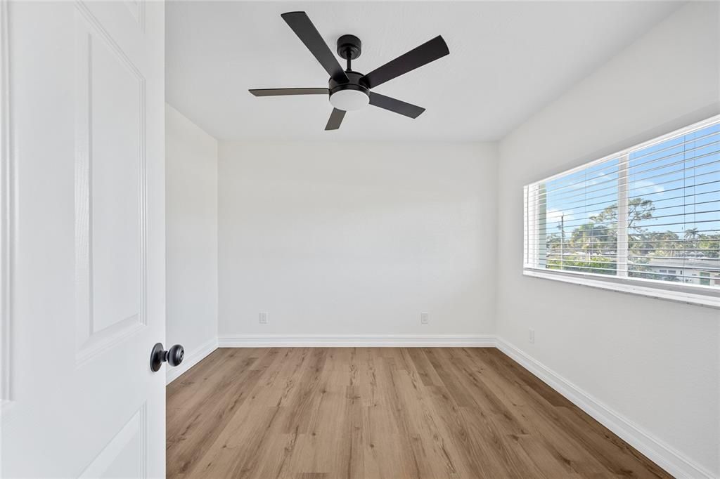 En Venta: $650,000 (3 camas, 2 baños, 1250 Pies cuadrados)