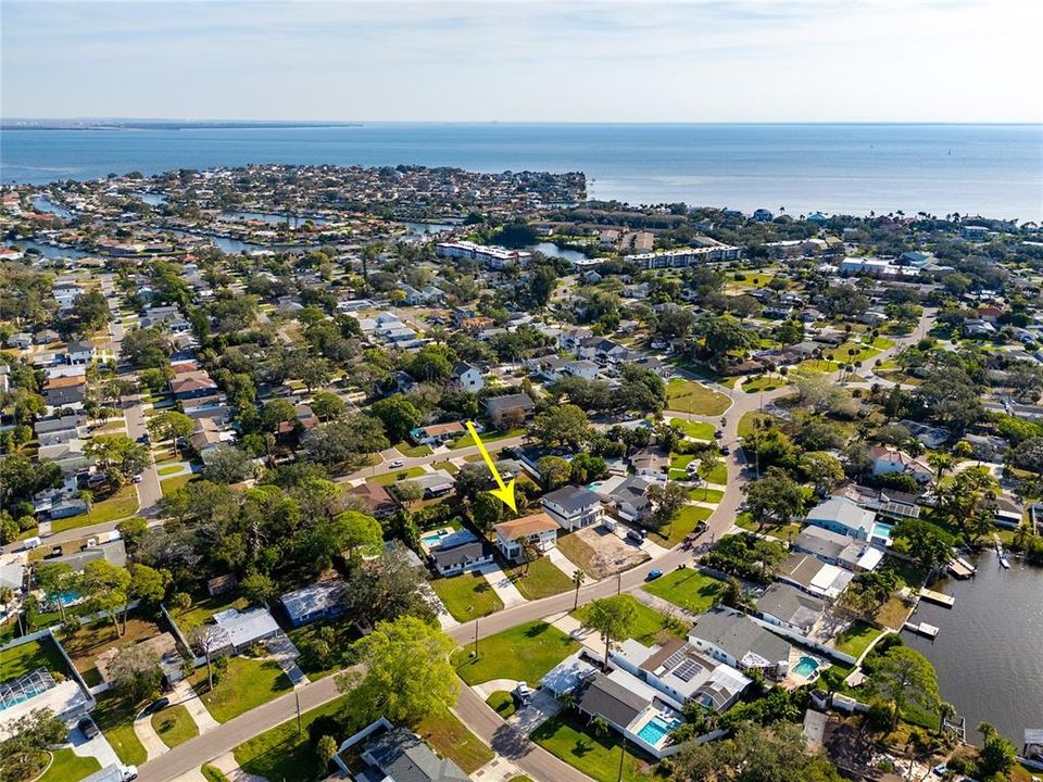 En Venta: $650,000 (3 camas, 2 baños, 1250 Pies cuadrados)