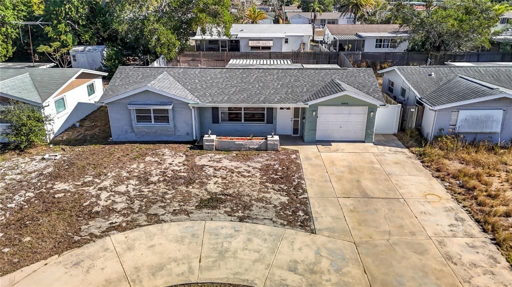 На продажу: $219,999 (2 спален, 2 ванн, 1168 Квадратных фут)