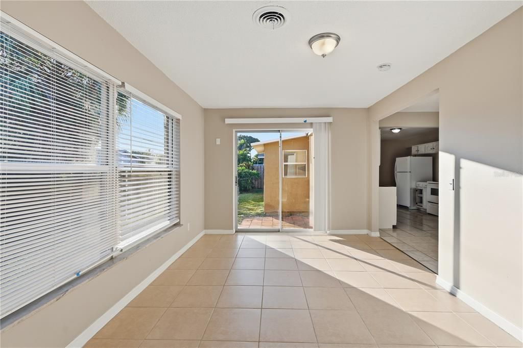 For Sale: $179,900 (4 beds, 2 baths, 1706 Square Feet)