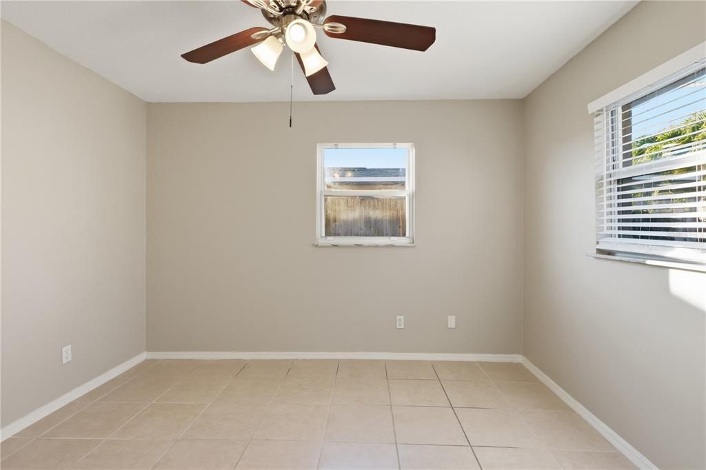 For Sale: $179,900 (4 beds, 2 baths, 1706 Square Feet)