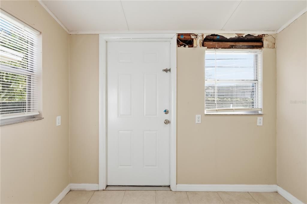 For Sale: $179,900 (4 beds, 2 baths, 1706 Square Feet)