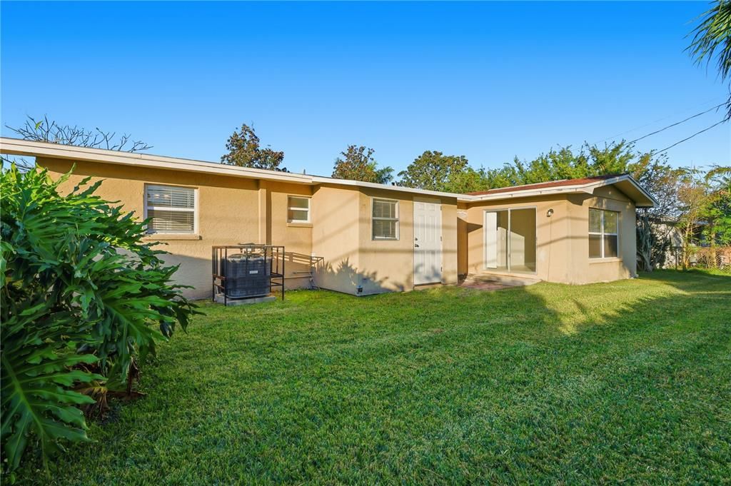 For Sale: $179,900 (4 beds, 2 baths, 1706 Square Feet)