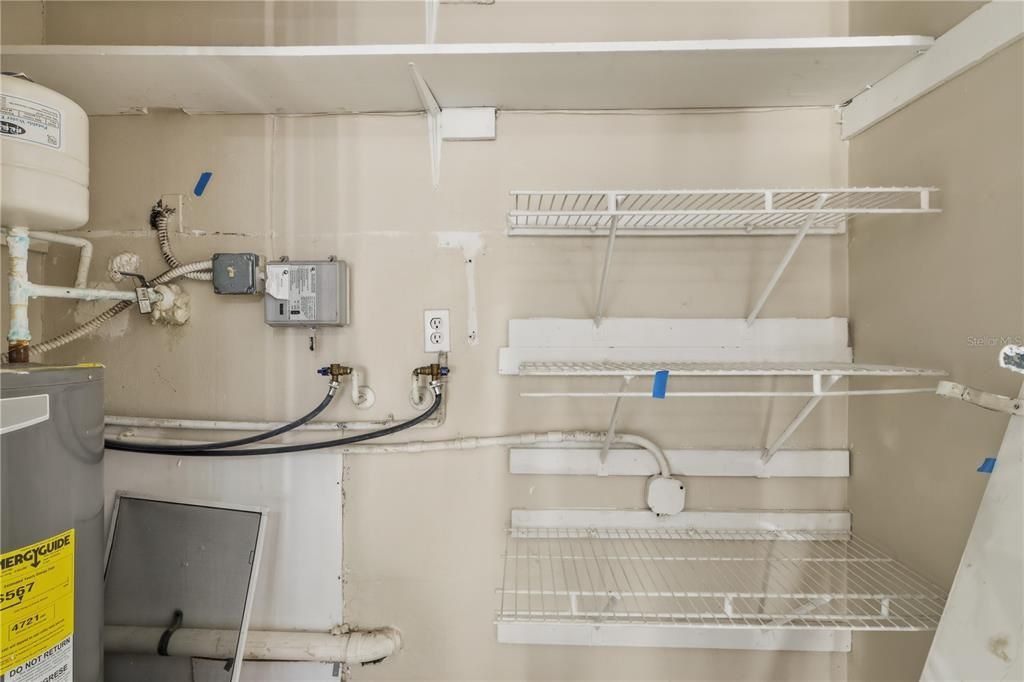 For Sale: $179,900 (4 beds, 2 baths, 1706 Square Feet)