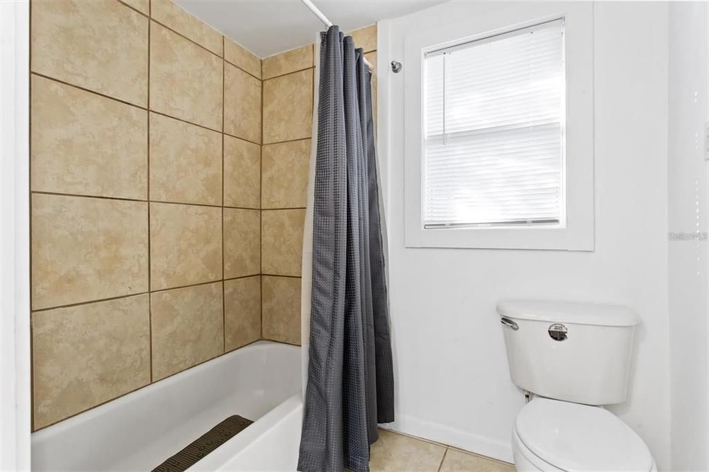 В аренду: $1,450 (1 спален, 1 ванн, 767 Квадратных фут)