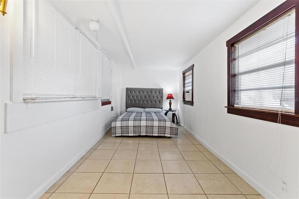 В аренду: $1,450 (1 спален, 1 ванн, 767 Квадратных фут)