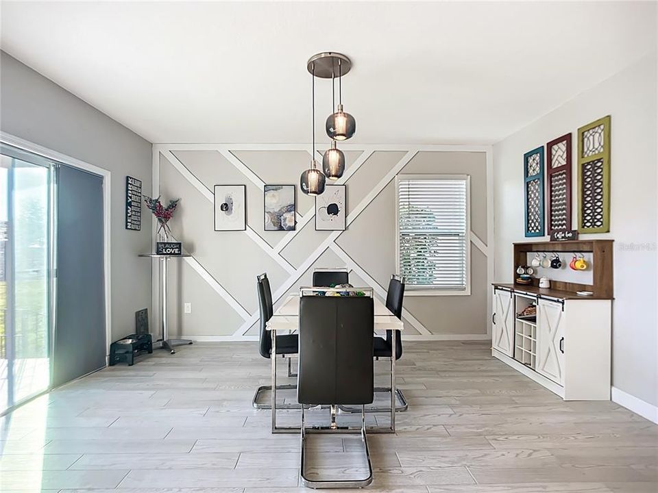 For Sale: $450,000 (4 beds, 2 baths, 2364 Square Feet)