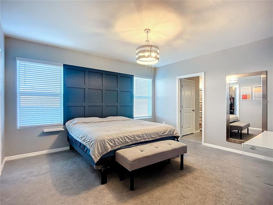 For Sale: $450,000 (4 beds, 2 baths, 2364 Square Feet)