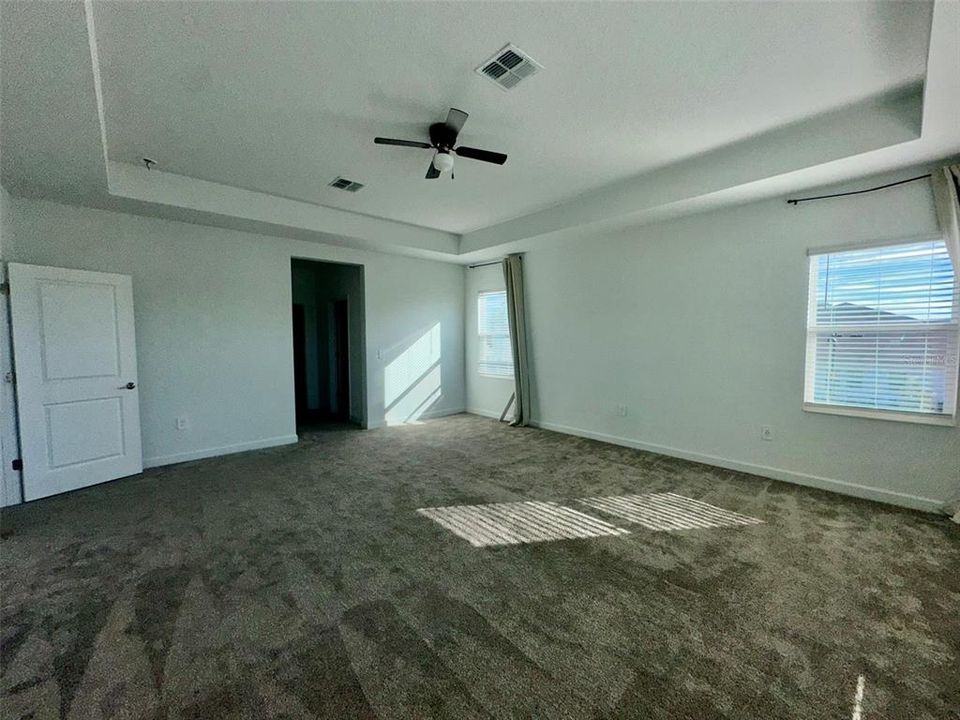 For Rent: $3,199 (5 beds, 4 baths, 3791 Square Feet)