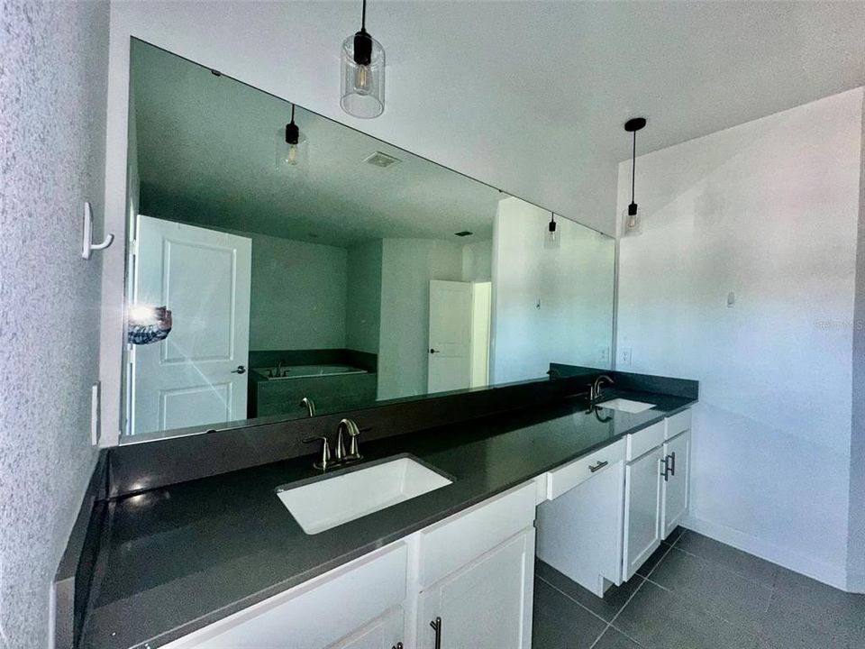 For Rent: $3,199 (5 beds, 4 baths, 3791 Square Feet)