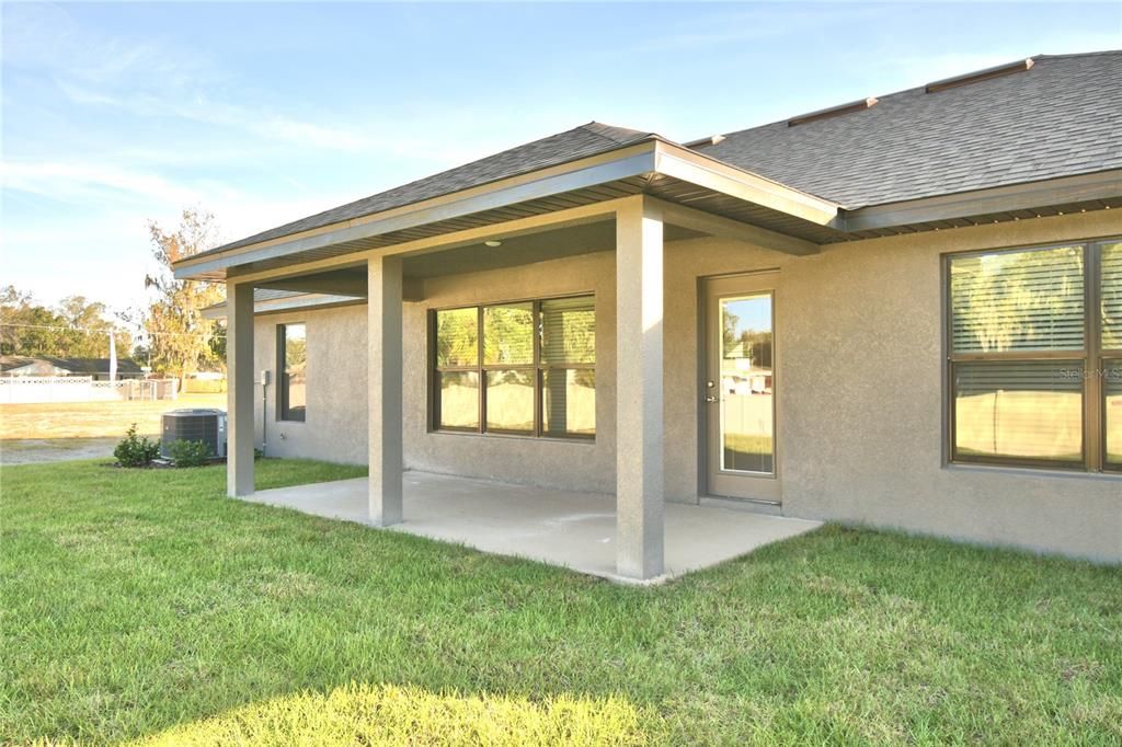 For Sale: $322,423 (3 beds, 2 baths, 1540 Square Feet)