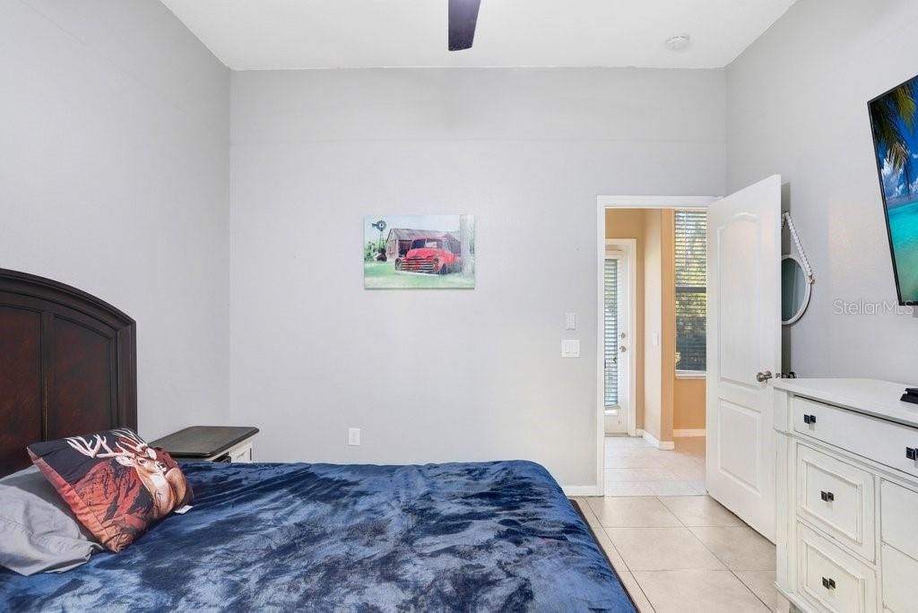 For Sale: $499,900 (4 beds, 3 baths, 2918 Square Feet)