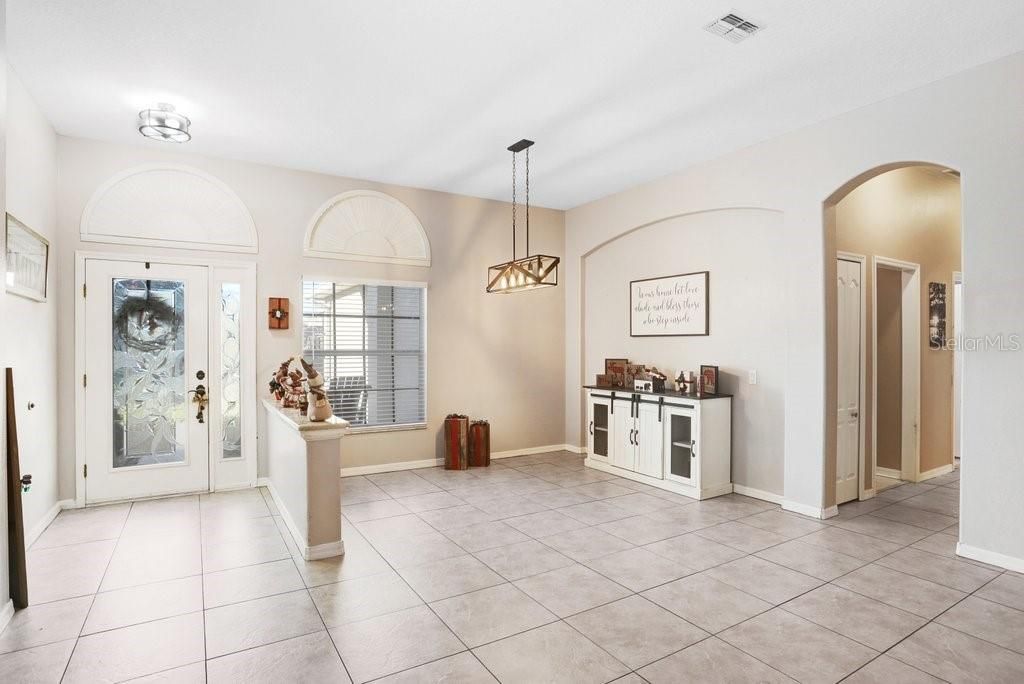 For Sale: $499,900 (4 beds, 3 baths, 2918 Square Feet)