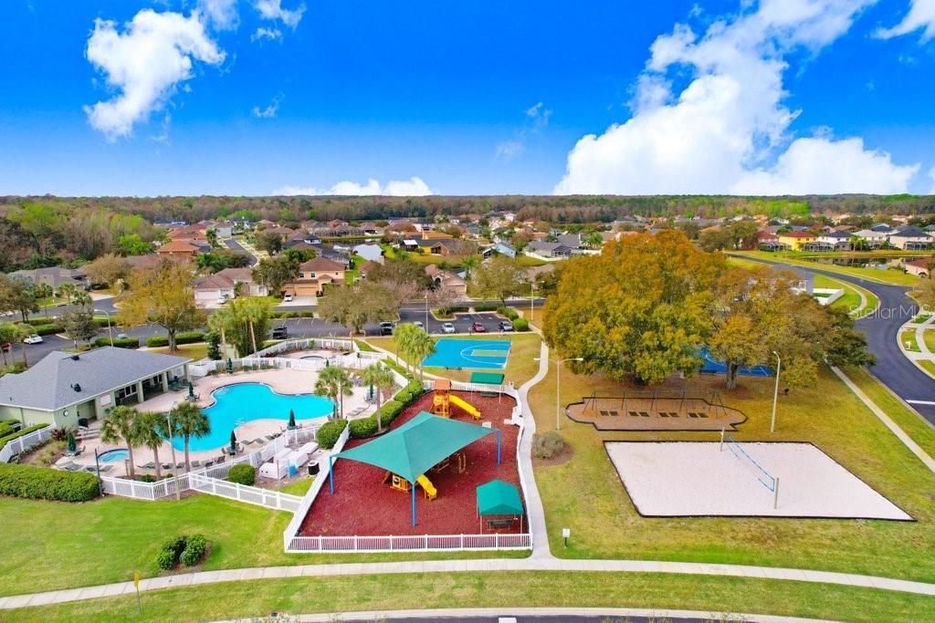 For Sale: $499,900 (4 beds, 3 baths, 2918 Square Feet)