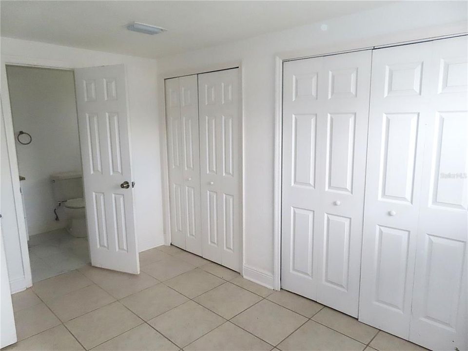 待售: $299,990 (4 贝兹, 2 浴室, 1698 平方英尺)