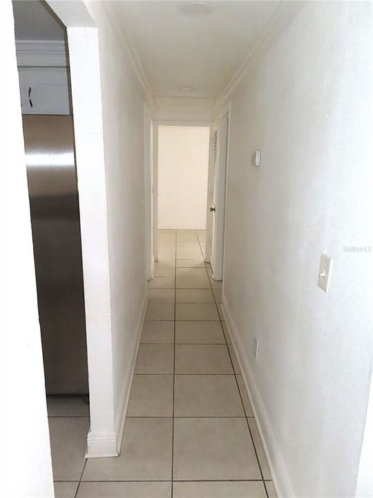 待售: $299,990 (4 贝兹, 2 浴室, 1698 平方英尺)