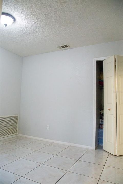 For Sale: $455,000 (4 beds, 2 baths, 1937 Square Feet)