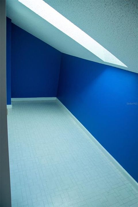 For Sale: $455,000 (4 beds, 2 baths, 1937 Square Feet)