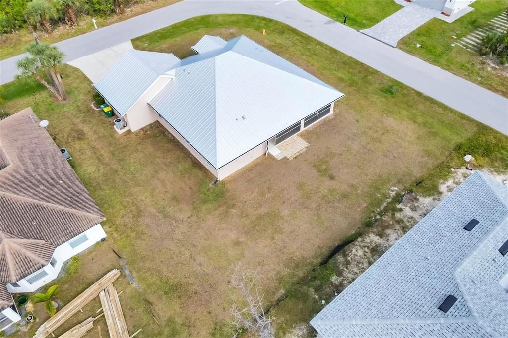 For Sale: $379,900 (4 beds, 2 baths, 2126 Square Feet)