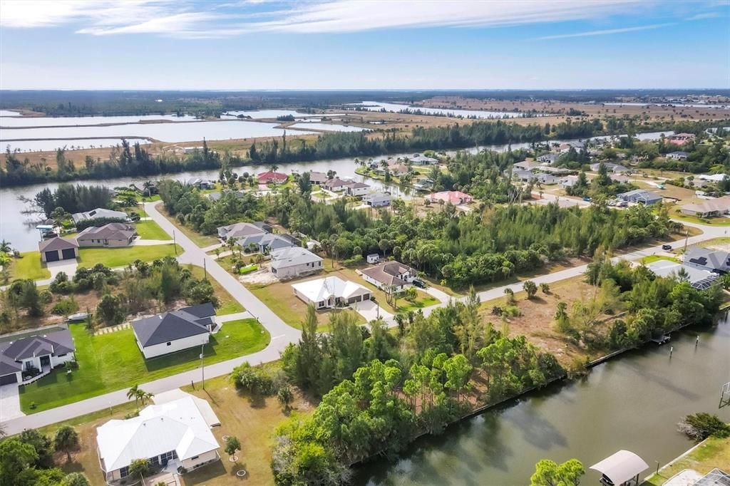 For Sale: $379,900 (4 beds, 2 baths, 2126 Square Feet)