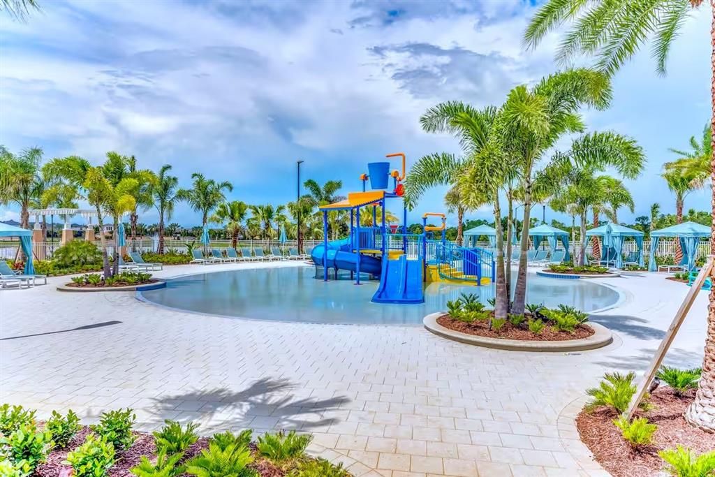 待售: $639,000 (7 贝兹, 6 浴室, 3533 平方英尺)