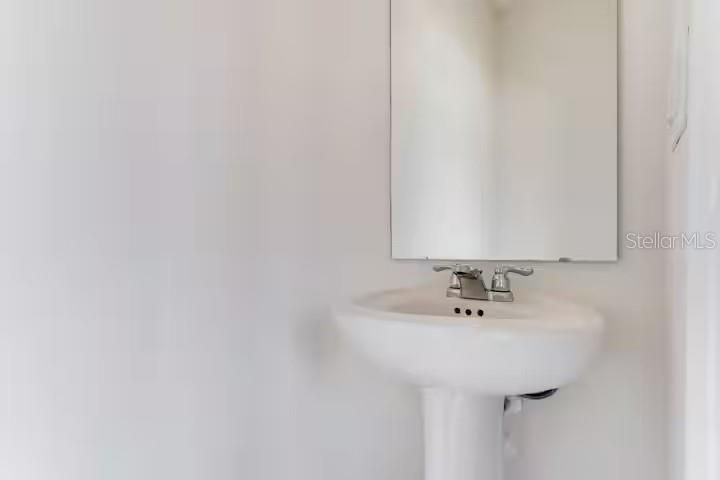 待售: $639,000 (7 贝兹, 6 浴室, 3533 平方英尺)