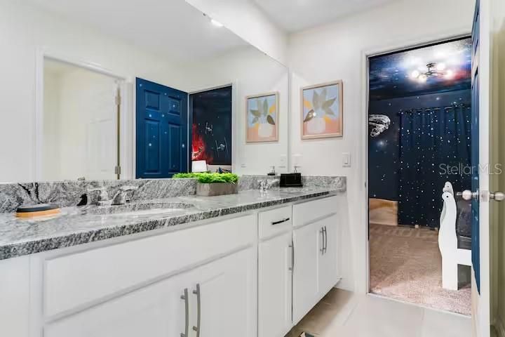 待售: $639,000 (7 贝兹, 6 浴室, 3533 平方英尺)