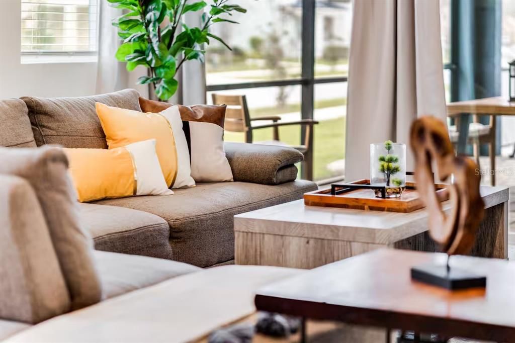 待售: $639,000 (7 贝兹, 6 浴室, 3533 平方英尺)