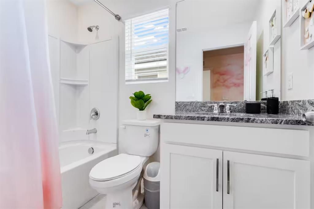 待售: $639,000 (7 贝兹, 6 浴室, 3533 平方英尺)