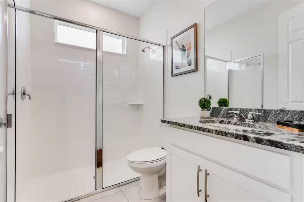 待售: $639,000 (7 贝兹, 6 浴室, 3533 平方英尺)