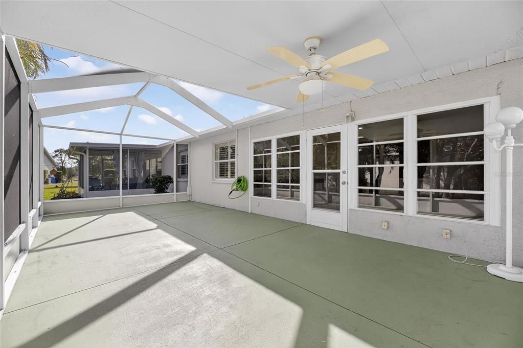 待售: $279,900 (2 贝兹, 2 浴室, 1330 平方英尺)