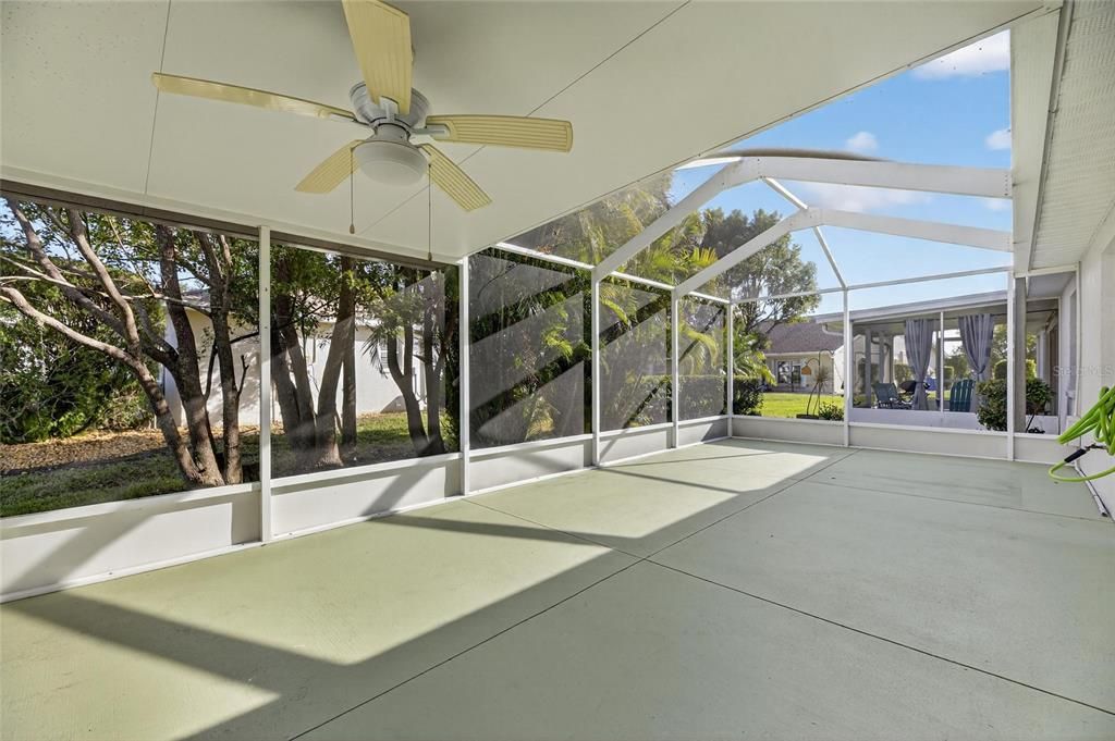 待售: $279,900 (2 贝兹, 2 浴室, 1330 平方英尺)