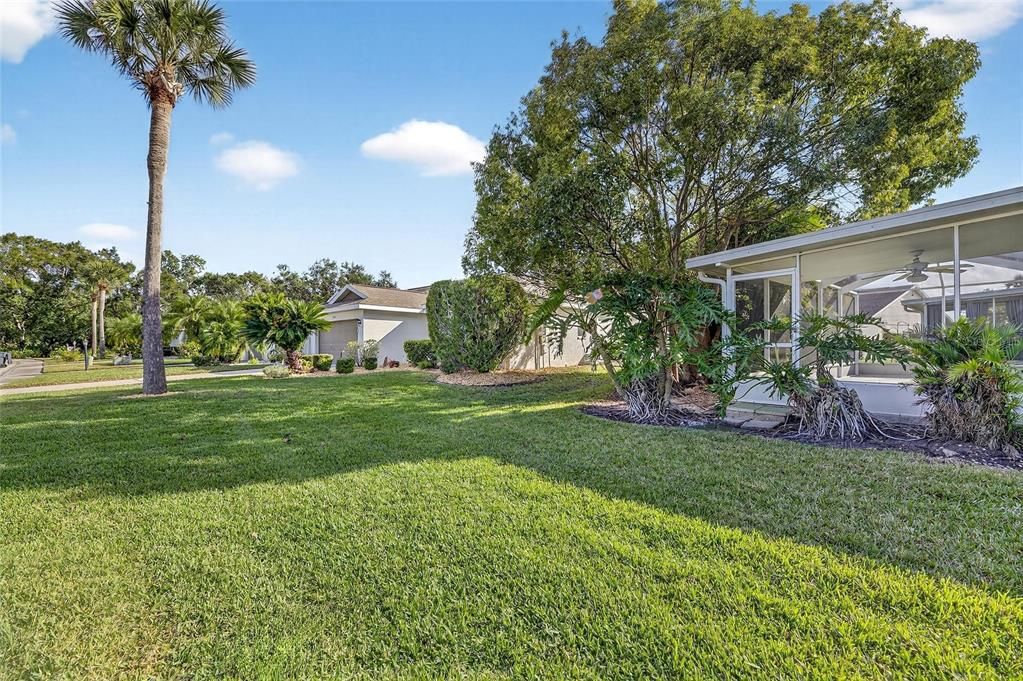 待售: $279,900 (2 贝兹, 2 浴室, 1330 平方英尺)