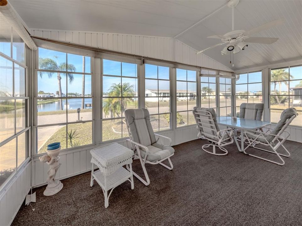 En Venta: $139,900 (2 camas, 2 baños, 1055 Pies cuadrados)