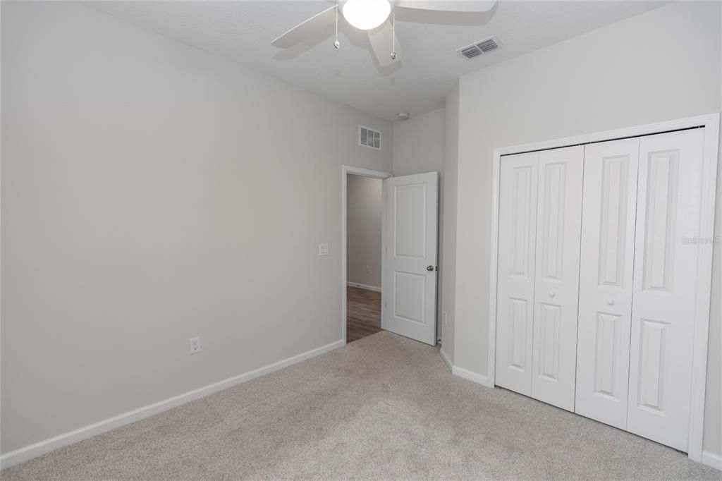 For Sale: $359,000 (4 beds, 2 baths, 1959 Square Feet)