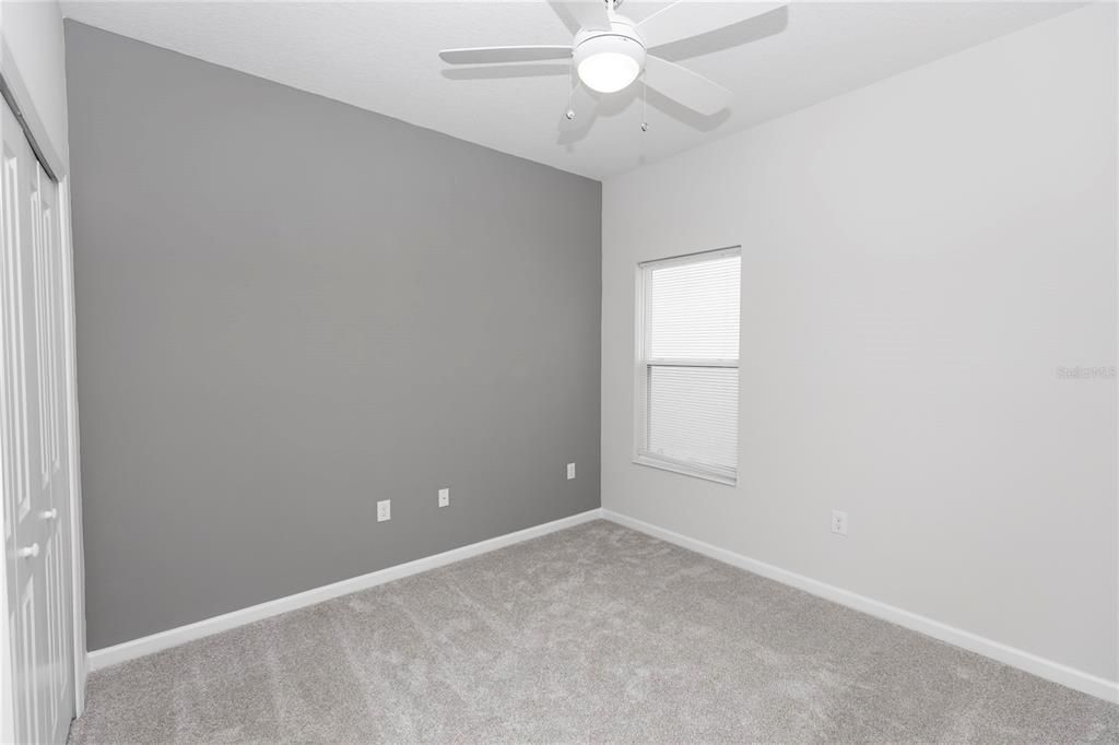 For Sale: $359,000 (4 beds, 2 baths, 1959 Square Feet)