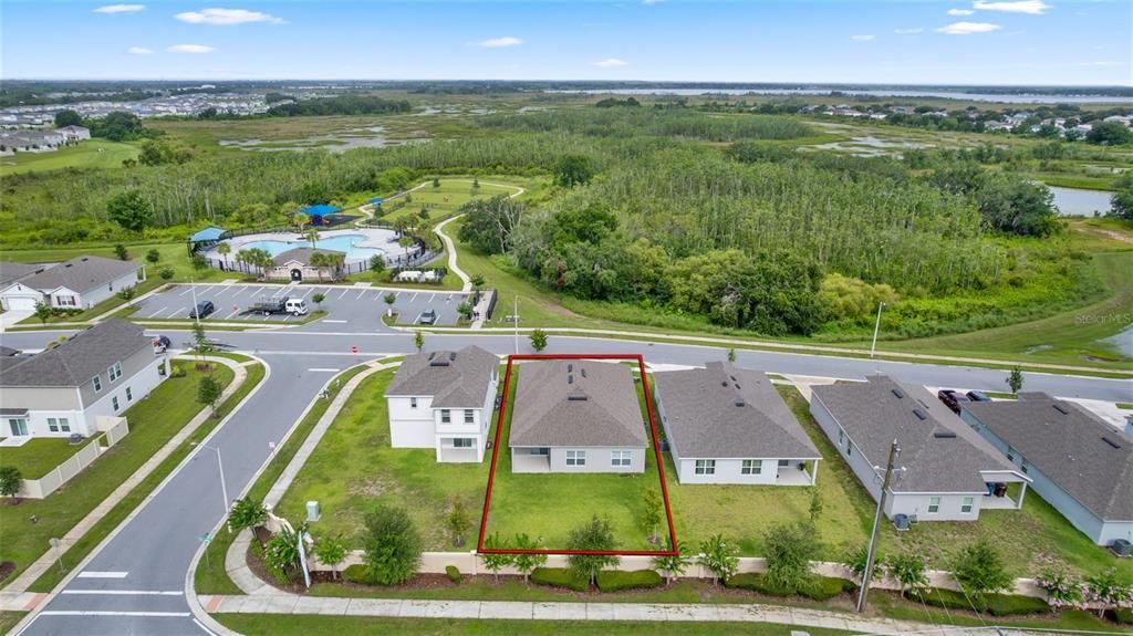 For Sale: $359,000 (4 beds, 2 baths, 1959 Square Feet)