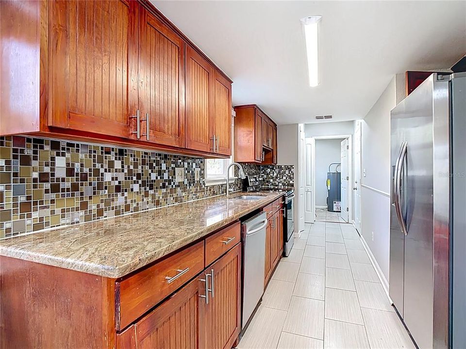 En Venta: $274,900 (3 camas, 2 baños, 1560 Pies cuadrados)