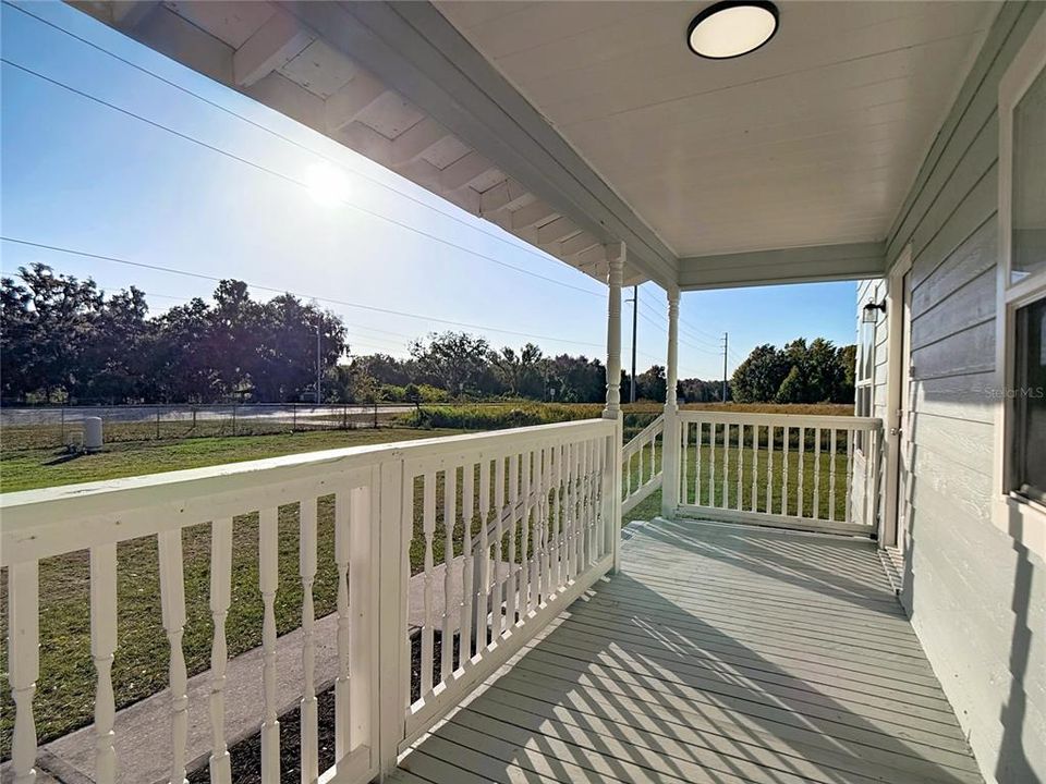 En Venta: $274,900 (3 camas, 2 baños, 1560 Pies cuadrados)