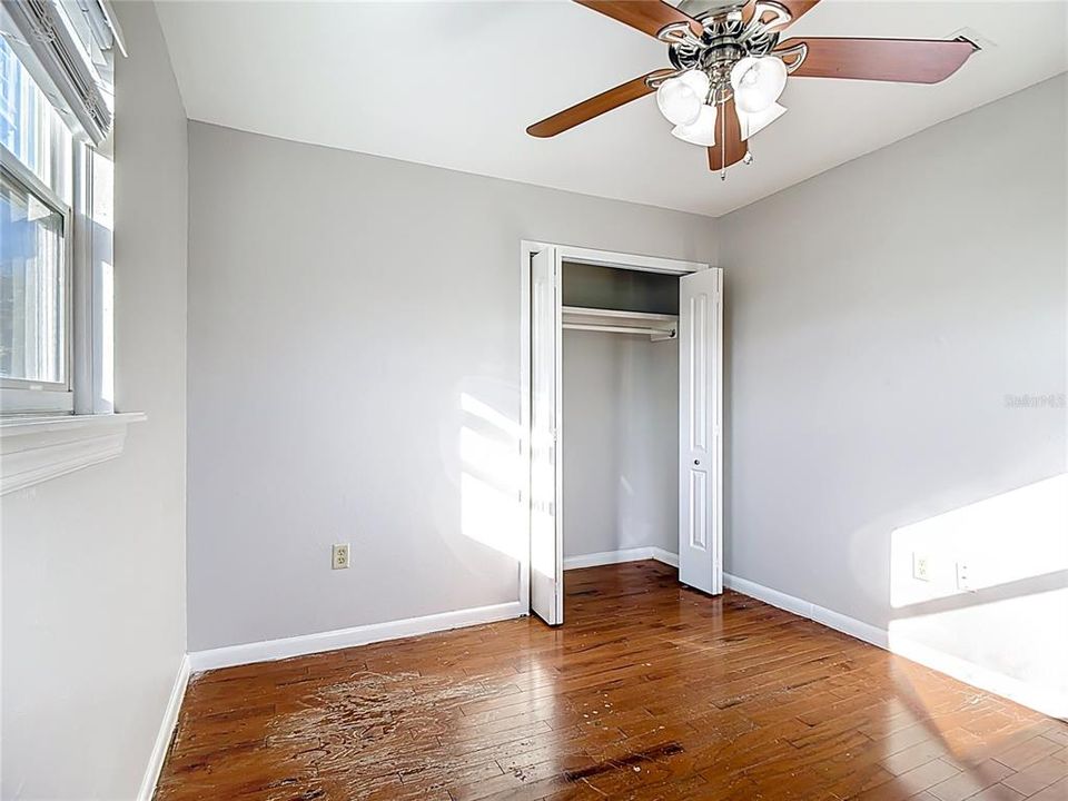 En Venta: $274,900 (3 camas, 2 baños, 1560 Pies cuadrados)