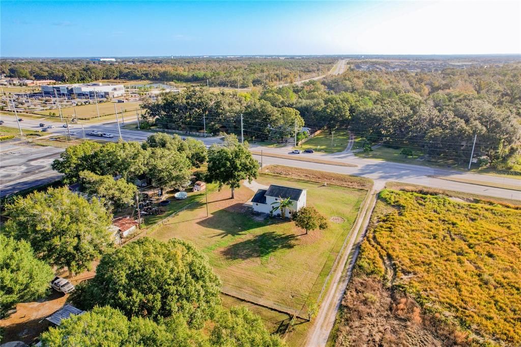 En Venta: $274,900 (3 camas, 2 baños, 1560 Pies cuadrados)