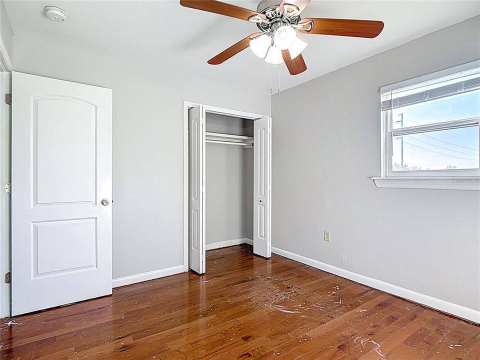 En Venta: $274,900 (3 camas, 2 baños, 1560 Pies cuadrados)