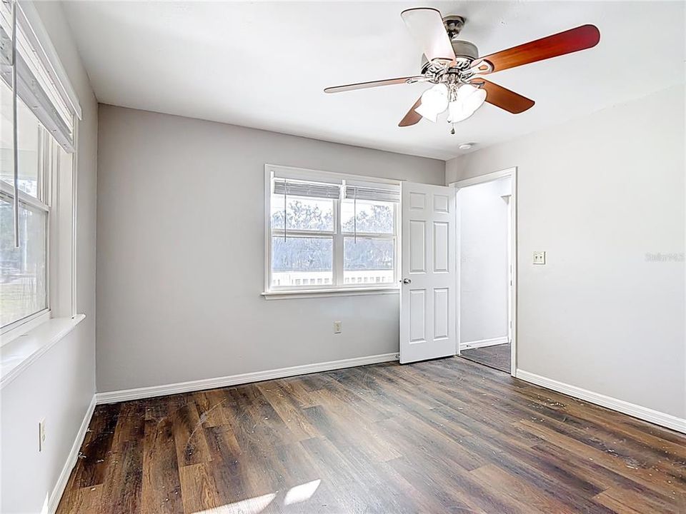 En Venta: $274,900 (3 camas, 2 baños, 1560 Pies cuadrados)